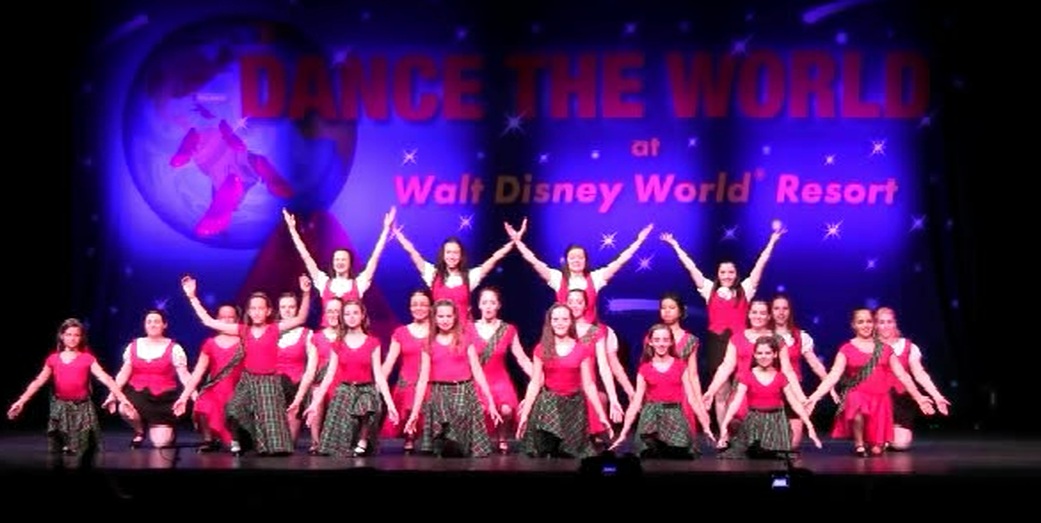 Vanda Maunder Dance Studio logo